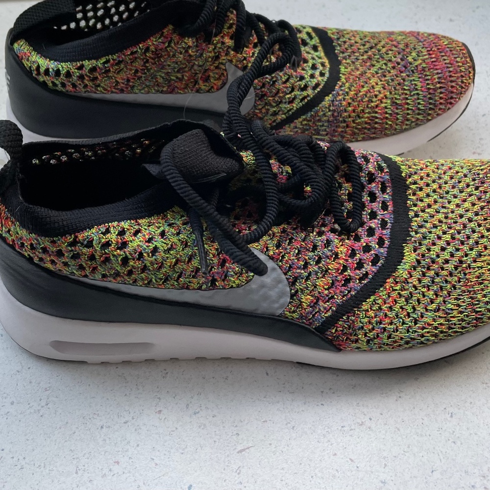 Nike Air Max Thea - Size 10